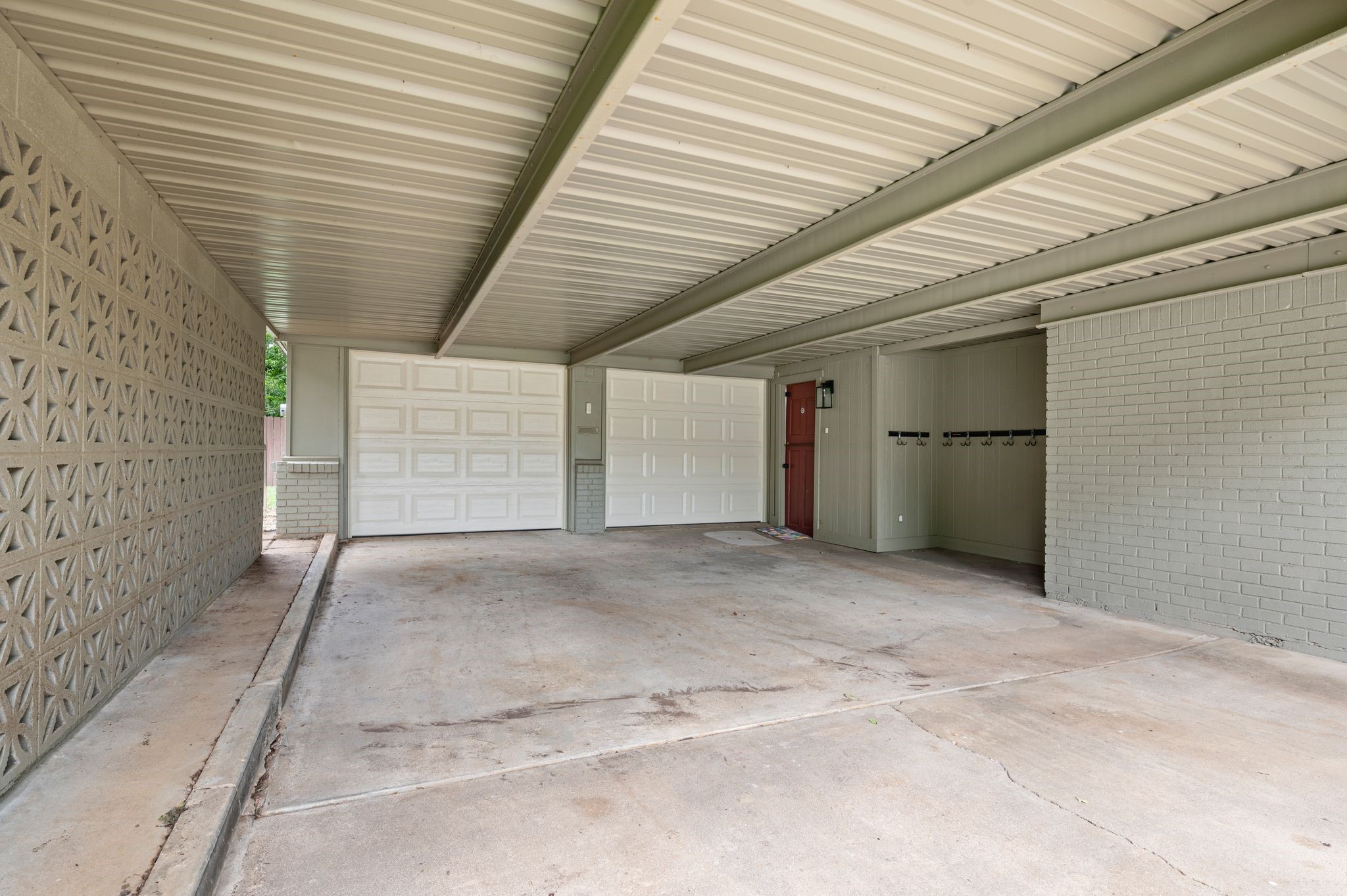 421 Crosstimber Drive Hurst TX 76053