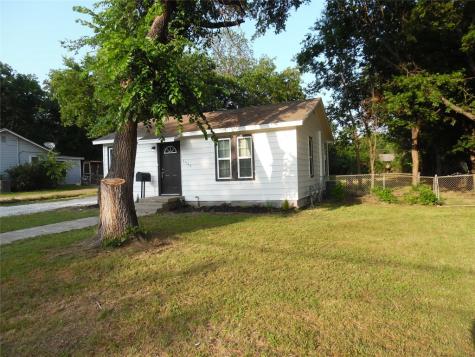 3520 Eastridge Drive Haltom City TX 76117