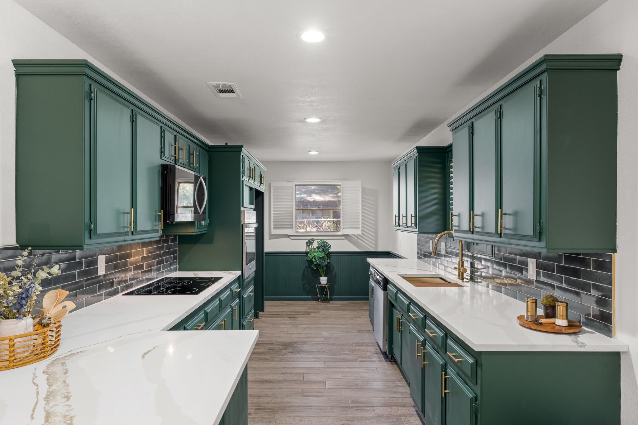5605 Wales Avenue Fort Worth TX 76133