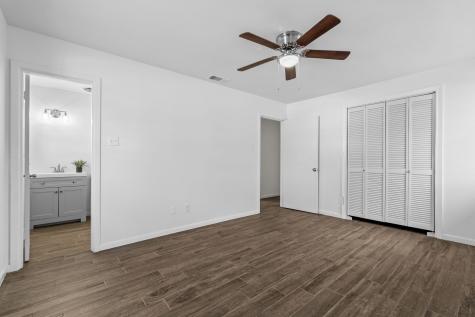 5605 Wales Avenue Fort Worth TX 76133