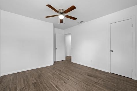 5605 Wales Avenue Fort Worth TX 76133