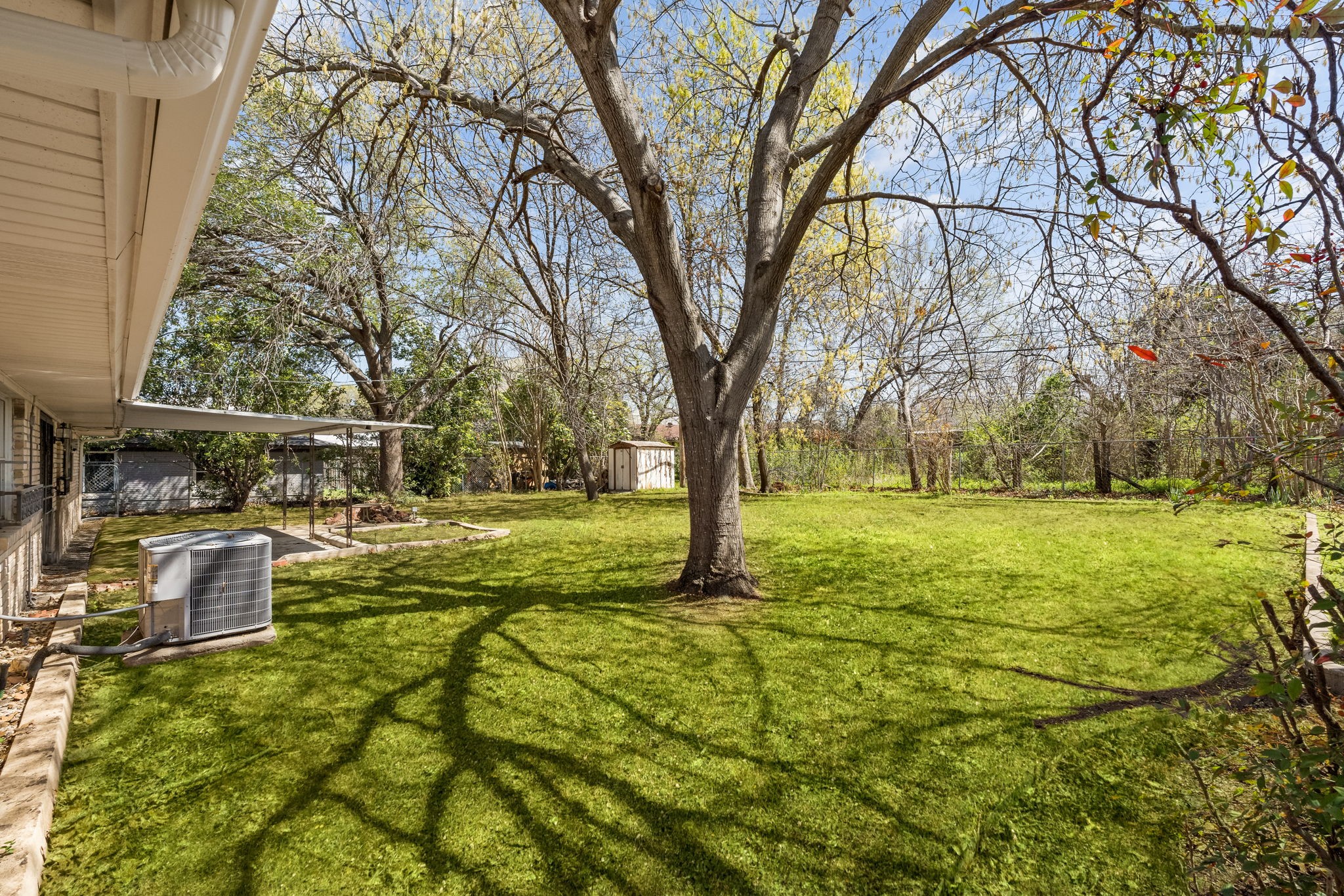 5605 Wales Avenue Fort Worth TX 76133