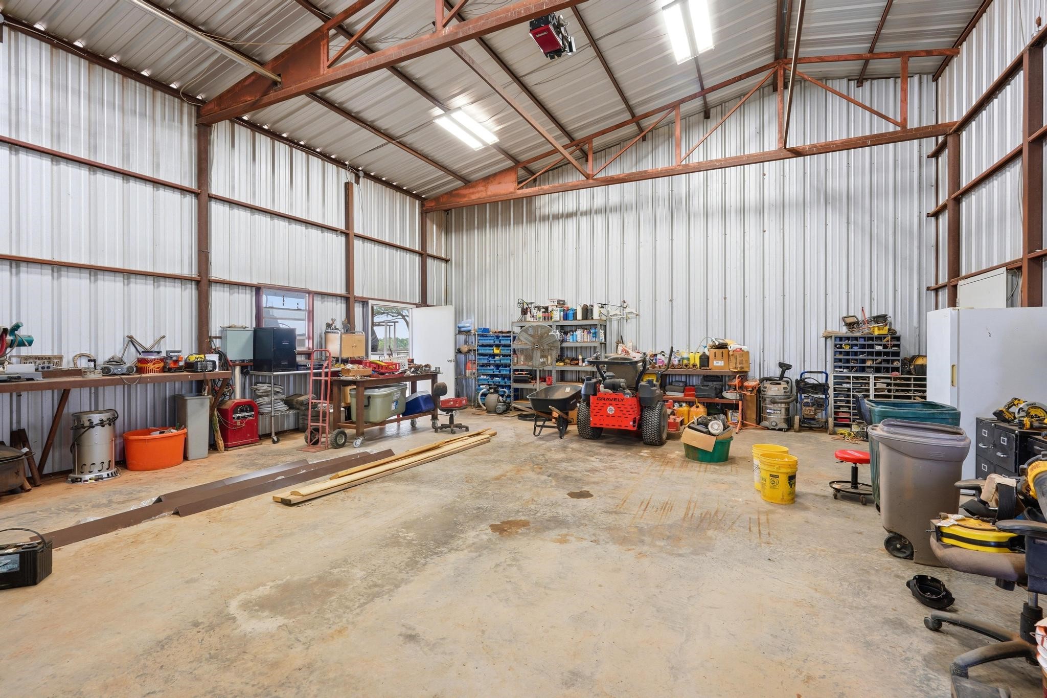 15030 N Fm 600 Avoca TX 79503