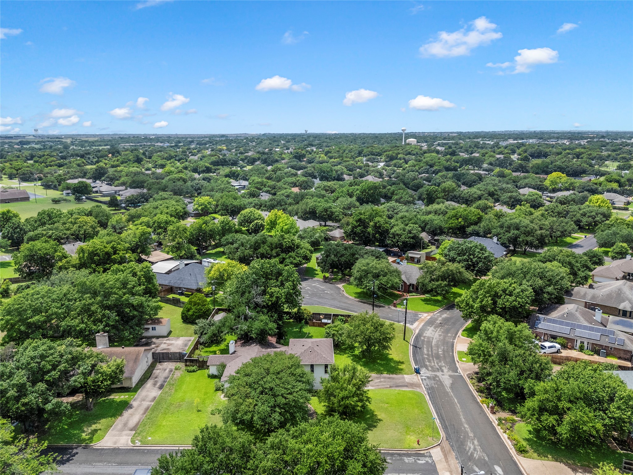 312 Opal Street Hewitt TX 76643