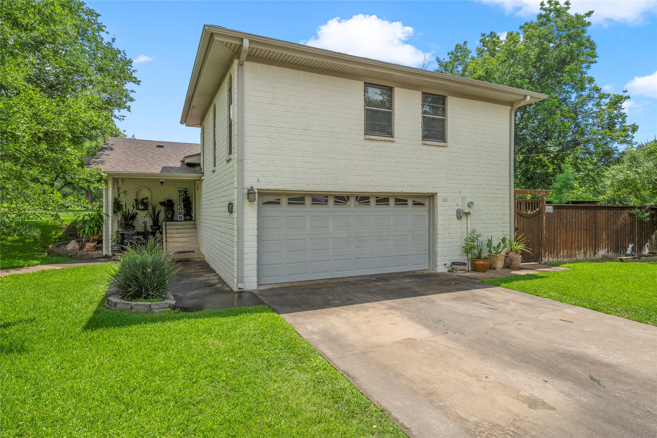 312 Opal Street Hewitt TX 76643
