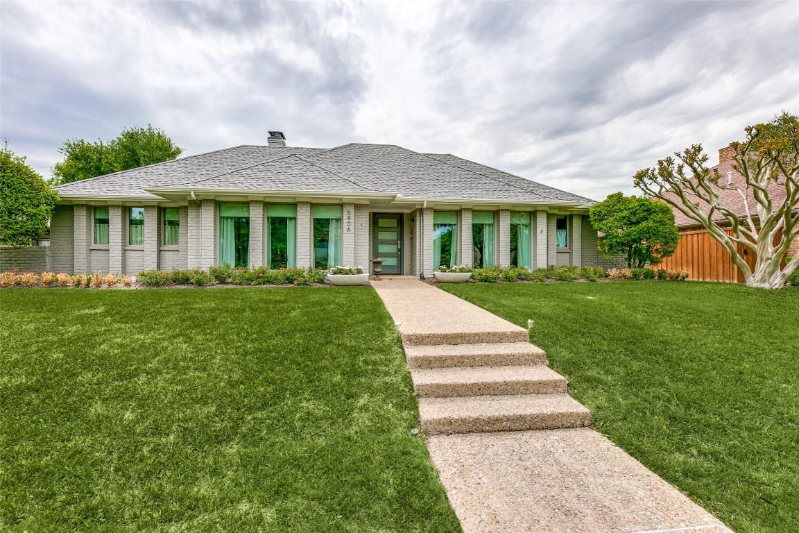 6406 La Manga Drive Dallas TX 75248