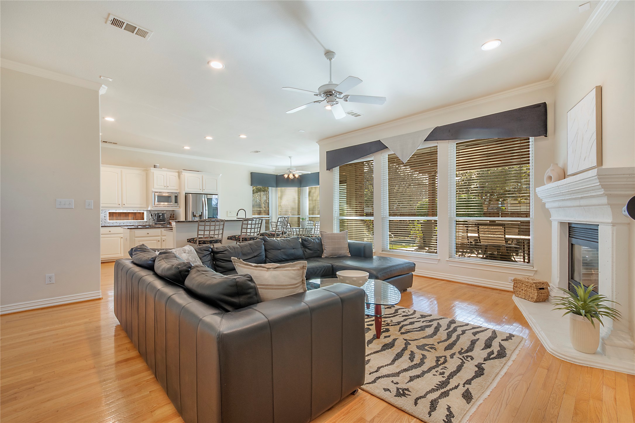 2327 Clearspring Drive N Irving TX 75063