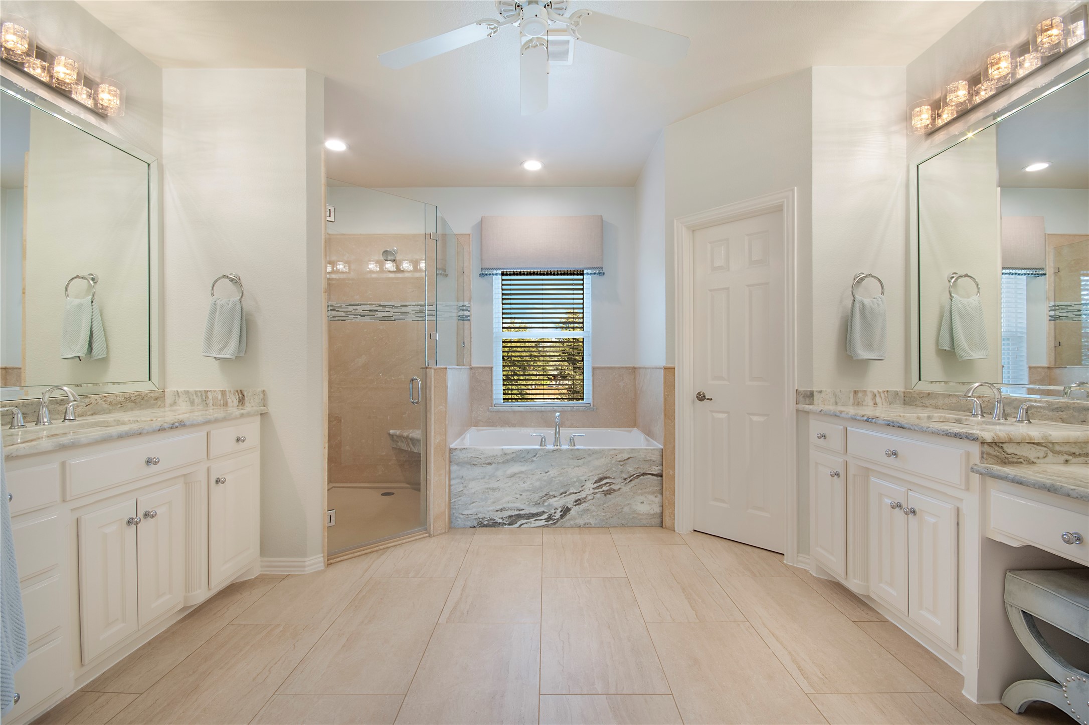 2327 Clearspring Drive N Irving TX 75063