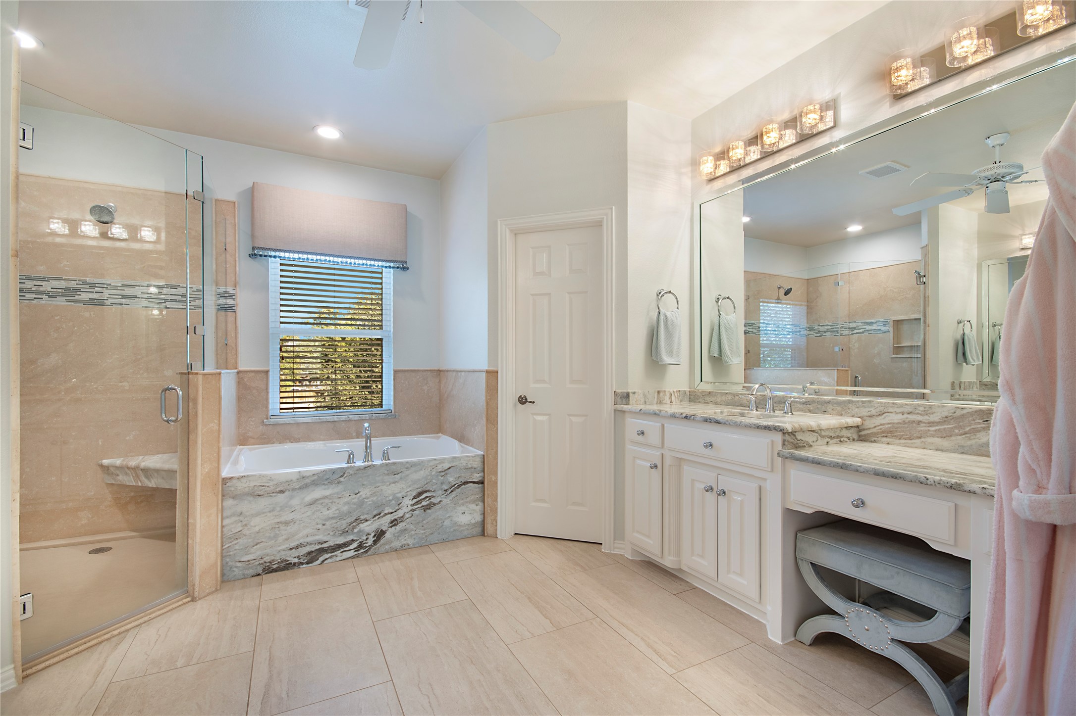 2327 Clearspring Drive N Irving TX 75063