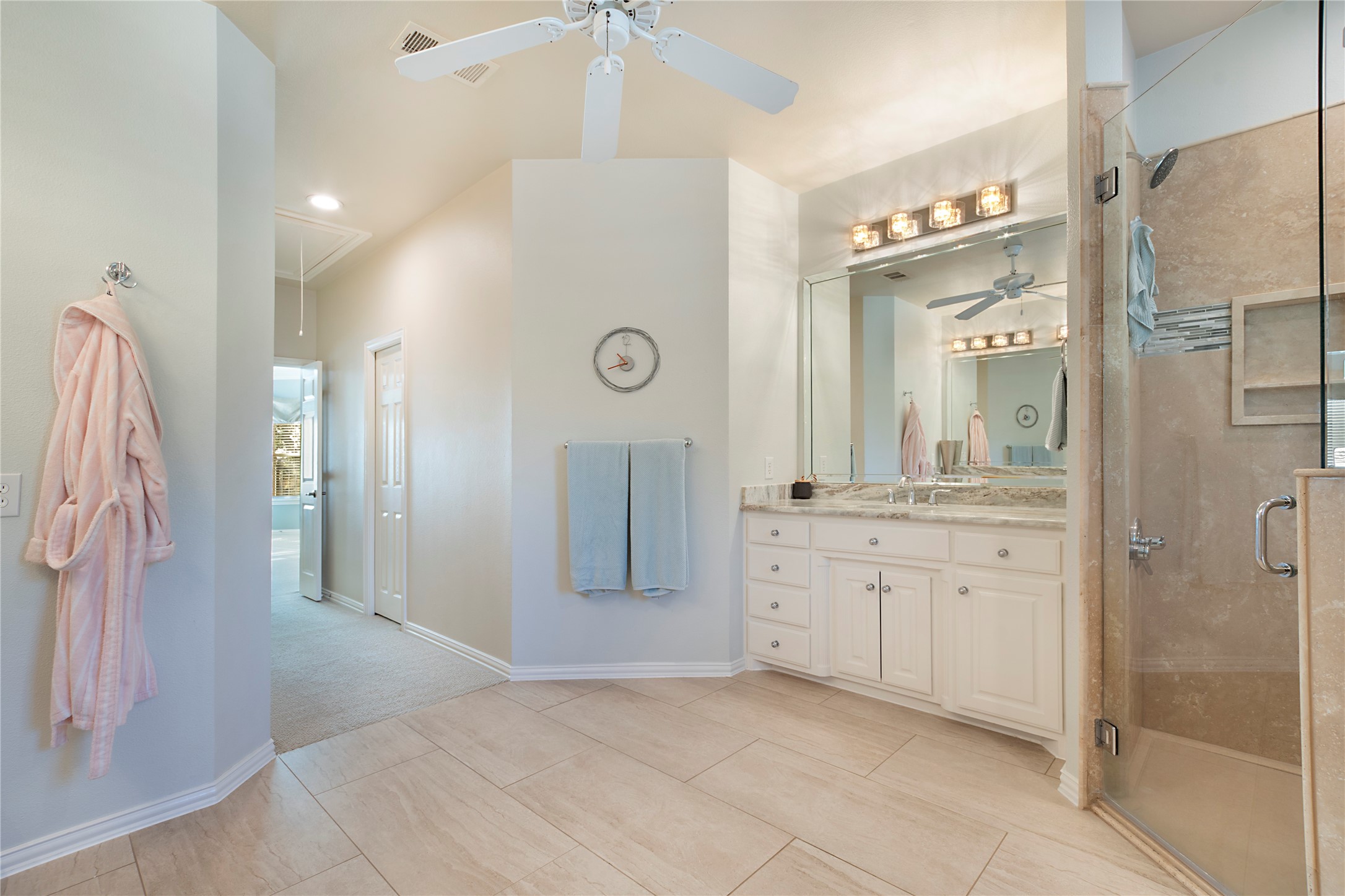 2327 Clearspring Drive N Irving TX 75063