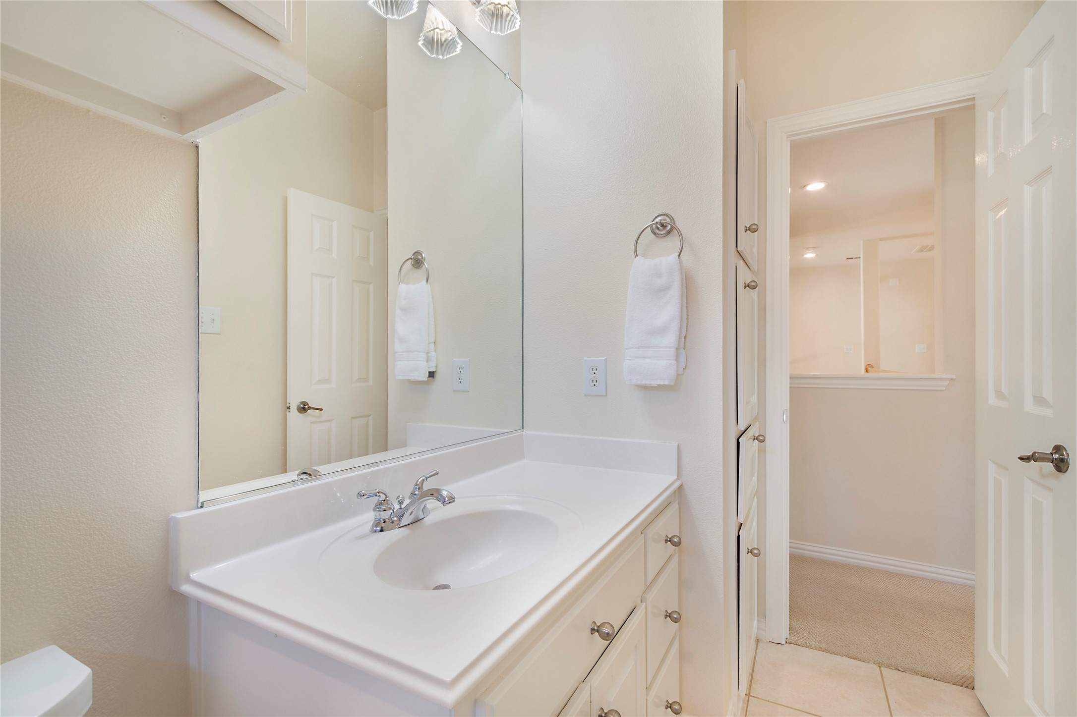 2327 Clearspring Drive N Irving TX 75063
