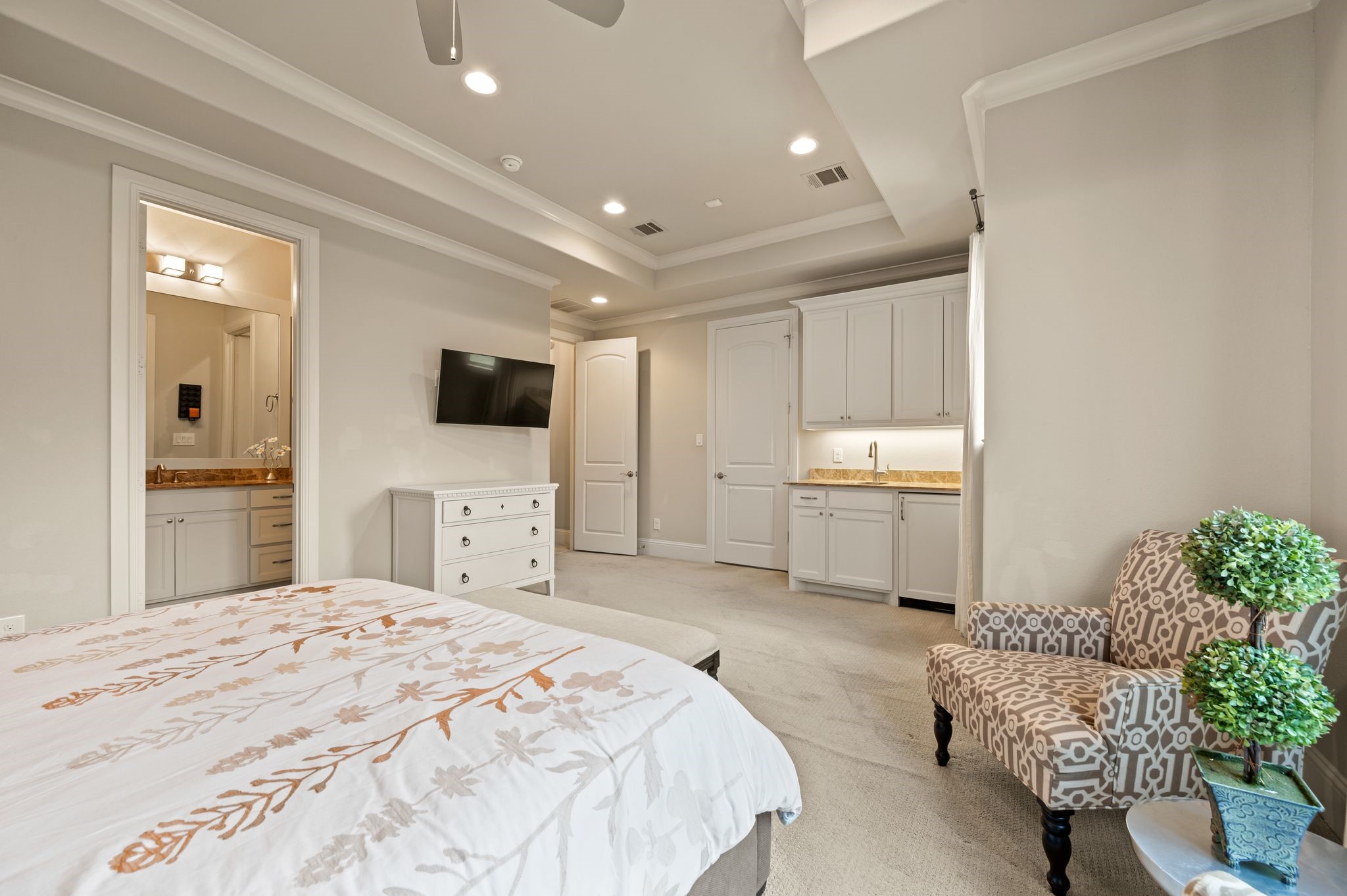 908 Lake Carillon Lane Southlake TX 76092