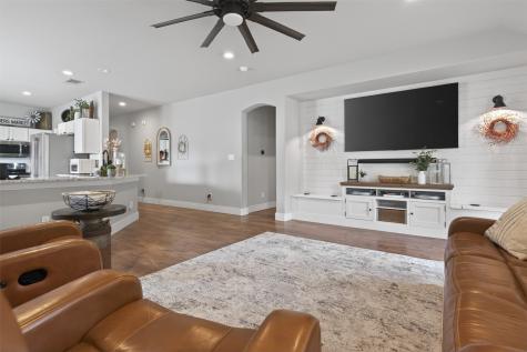 1428 Brownford Drive Fort Worth TX 76028