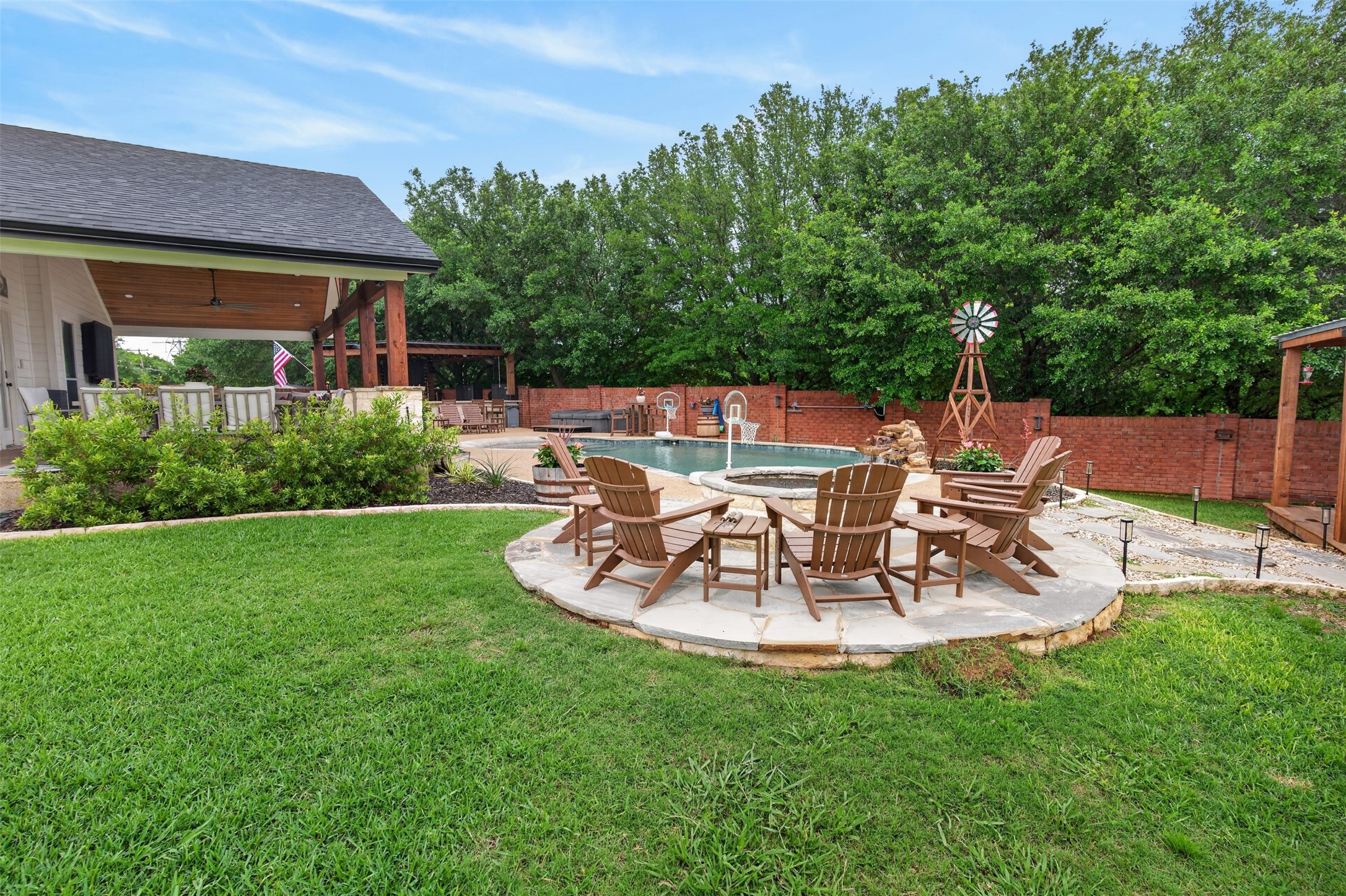 1428 Brownford Drive Fort Worth TX 76028