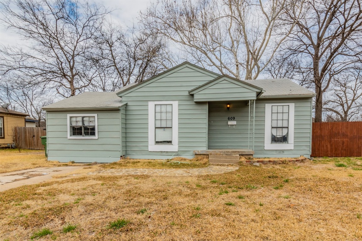 609 Cedar Drive Garland TX 75040