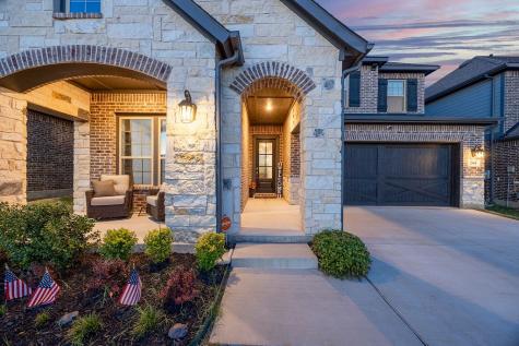 2504 Walker Creek Road Fort Worth TX 76118