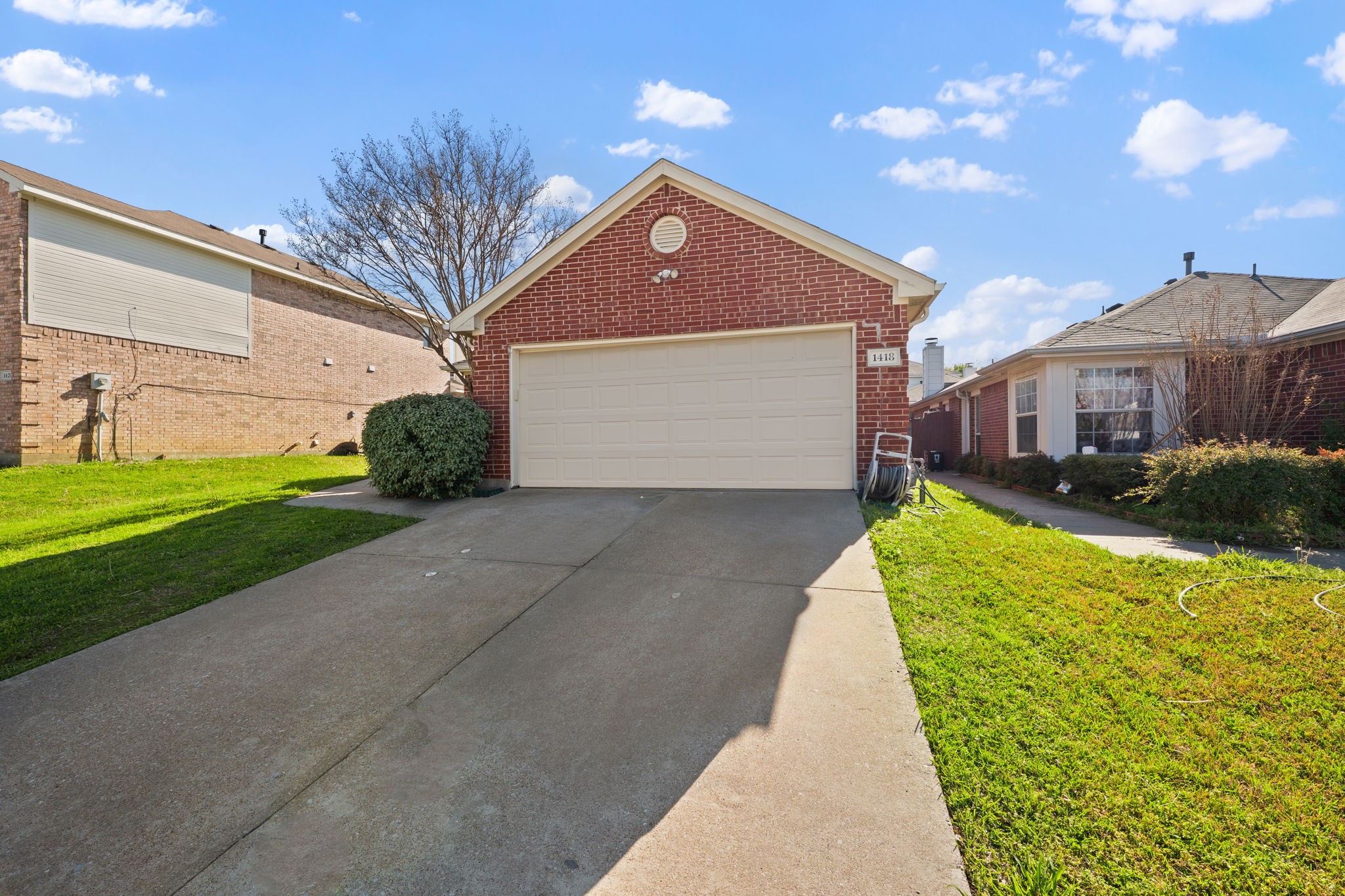 1418 Deville Circle Garland TX 75043