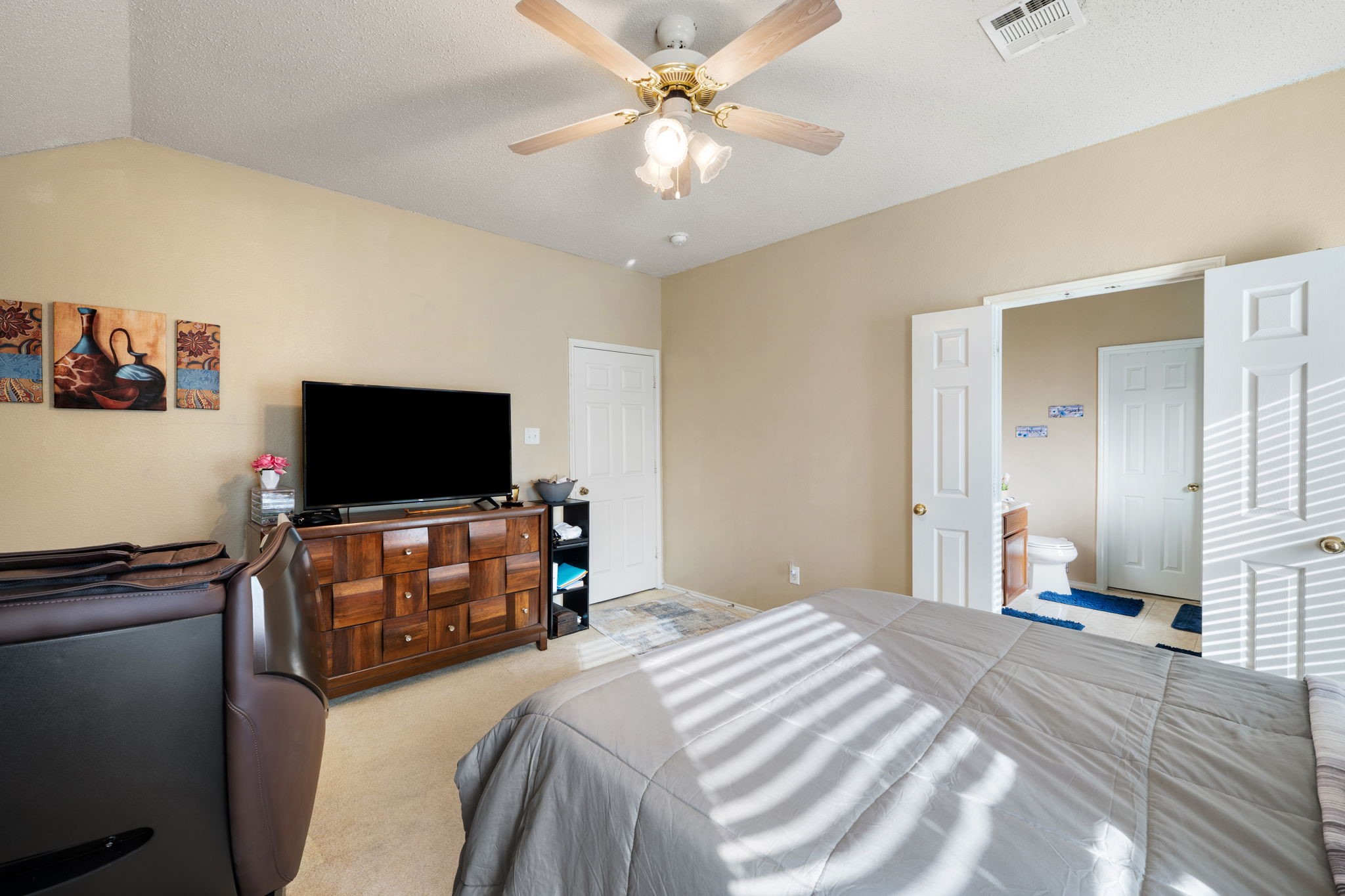 1418 Deville Circle Garland TX 75043