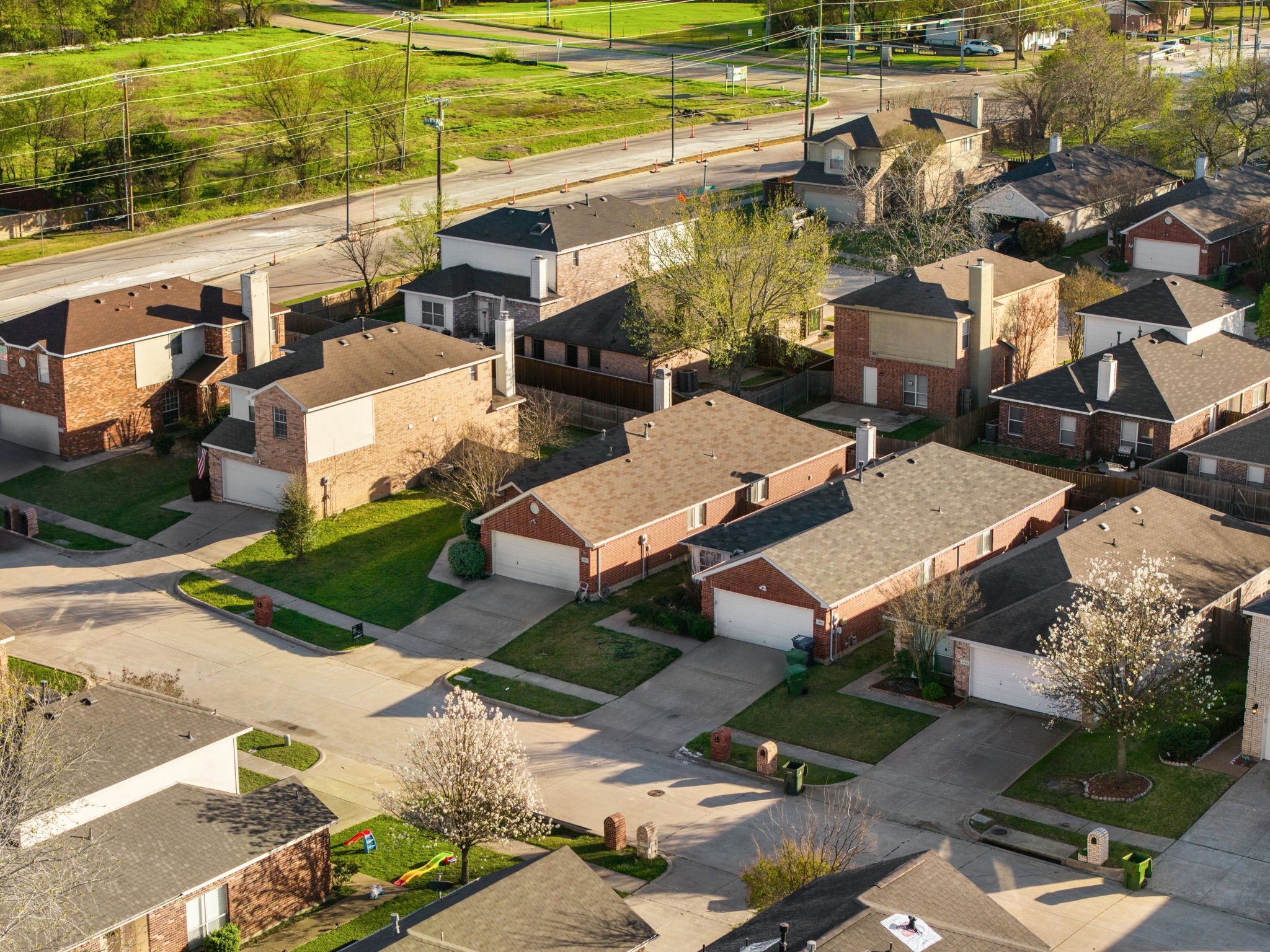 1418 Deville Circle Garland TX 75043