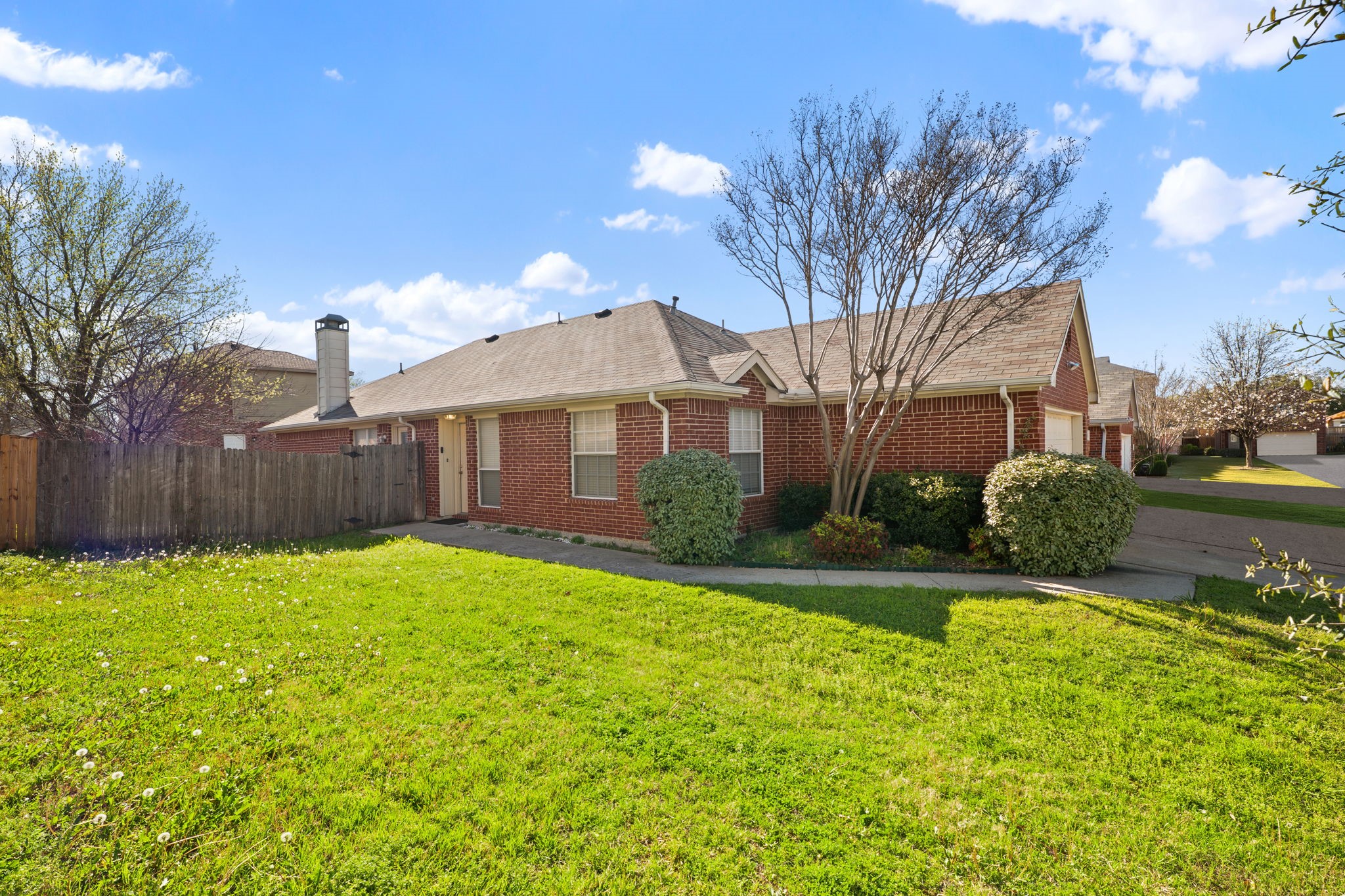 1418 Deville Circle Garland TX 75043
