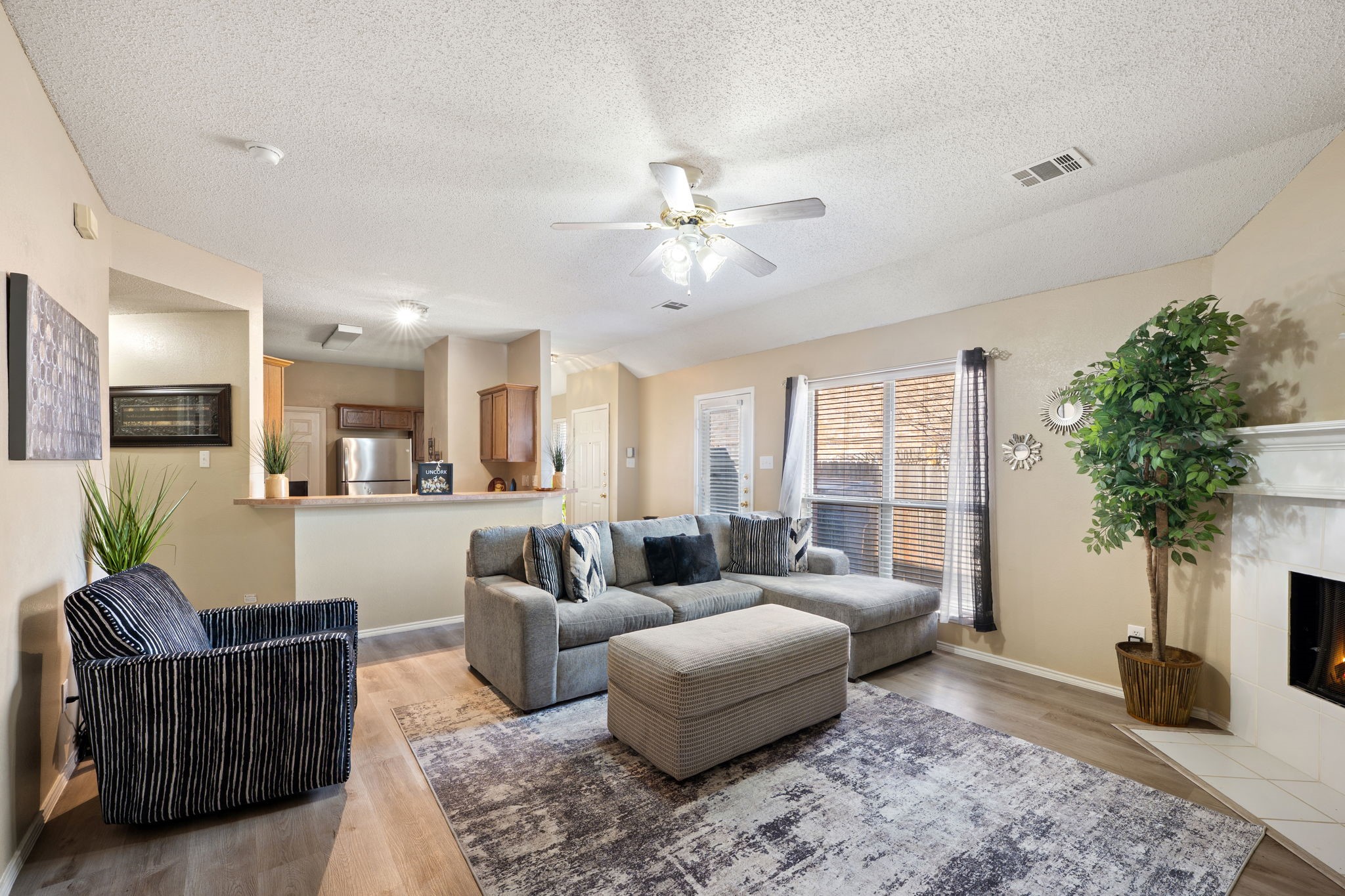 1418 Deville Circle Garland TX 75043