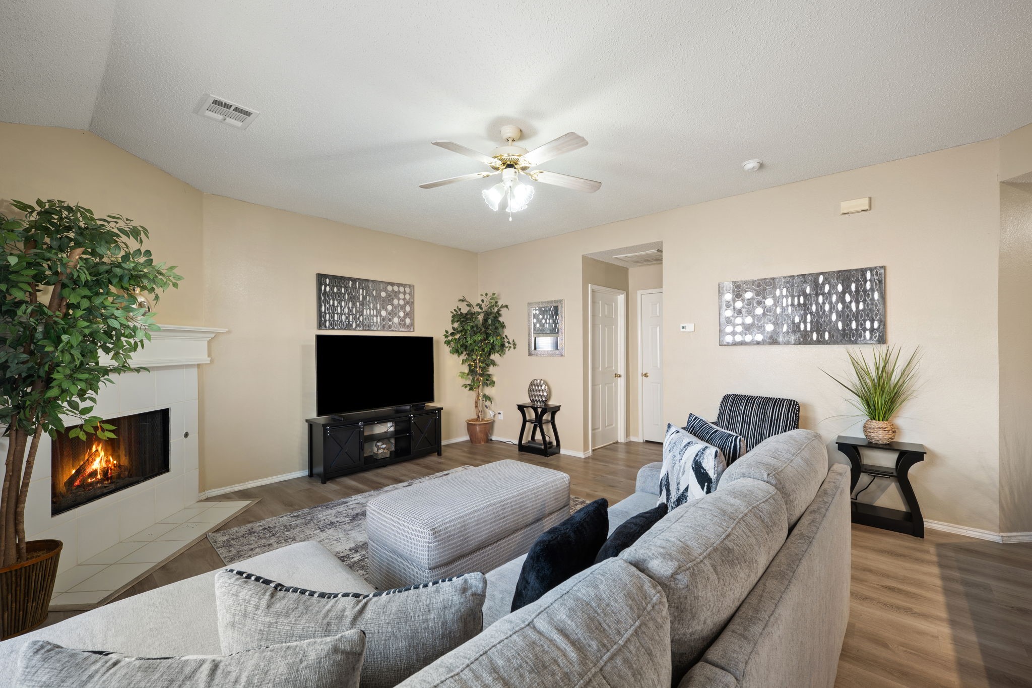 1418 Deville Circle Garland TX 75043