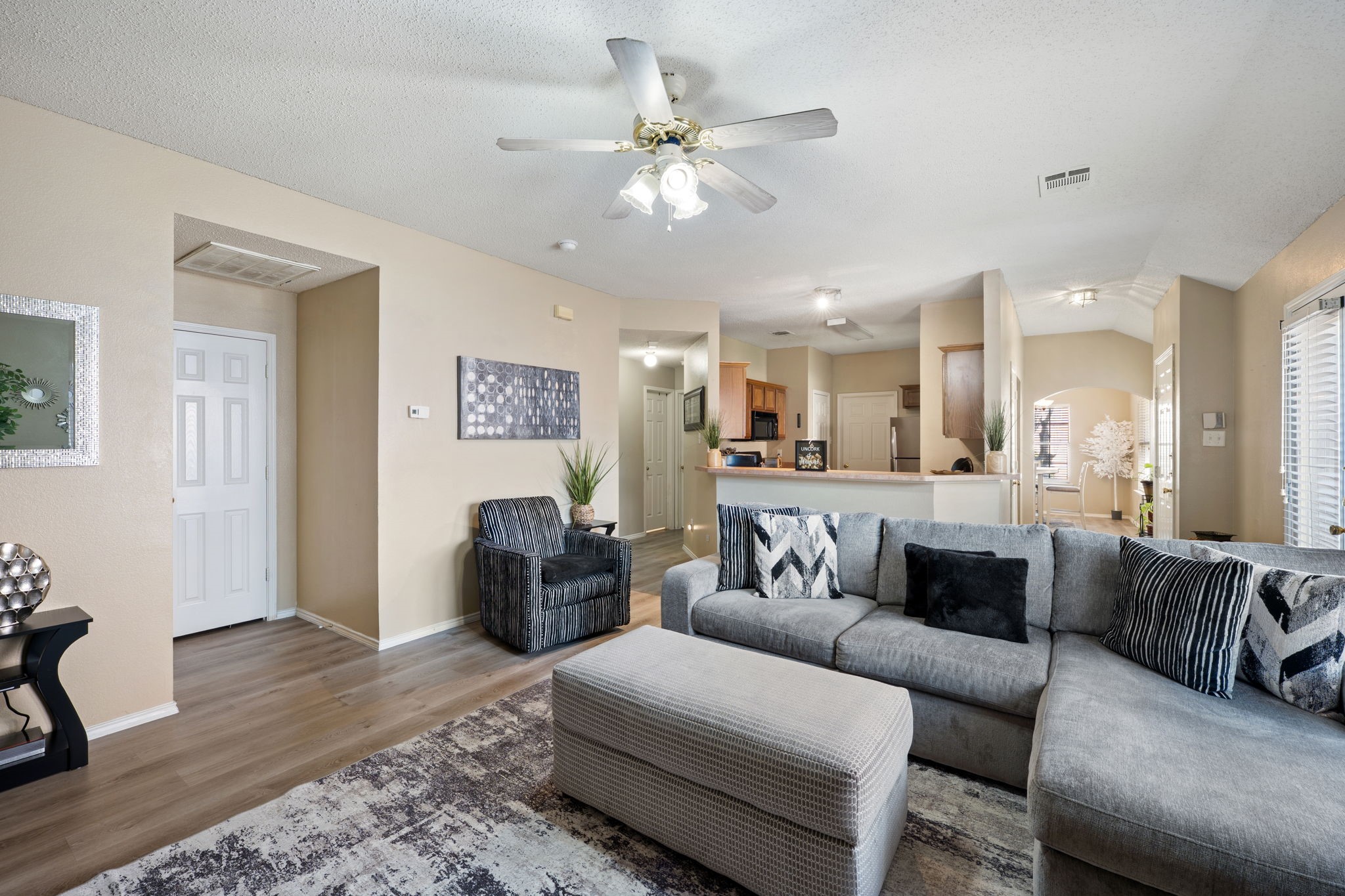1418 Deville Circle Garland TX 75043