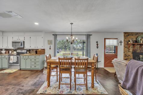 9822 Nasturtium Road Ore City TX 75683