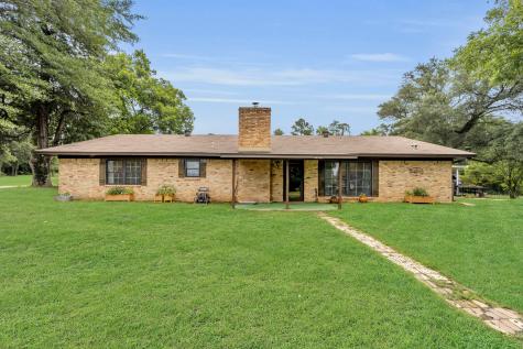 9822 Nasturtium Road Ore City TX 75683