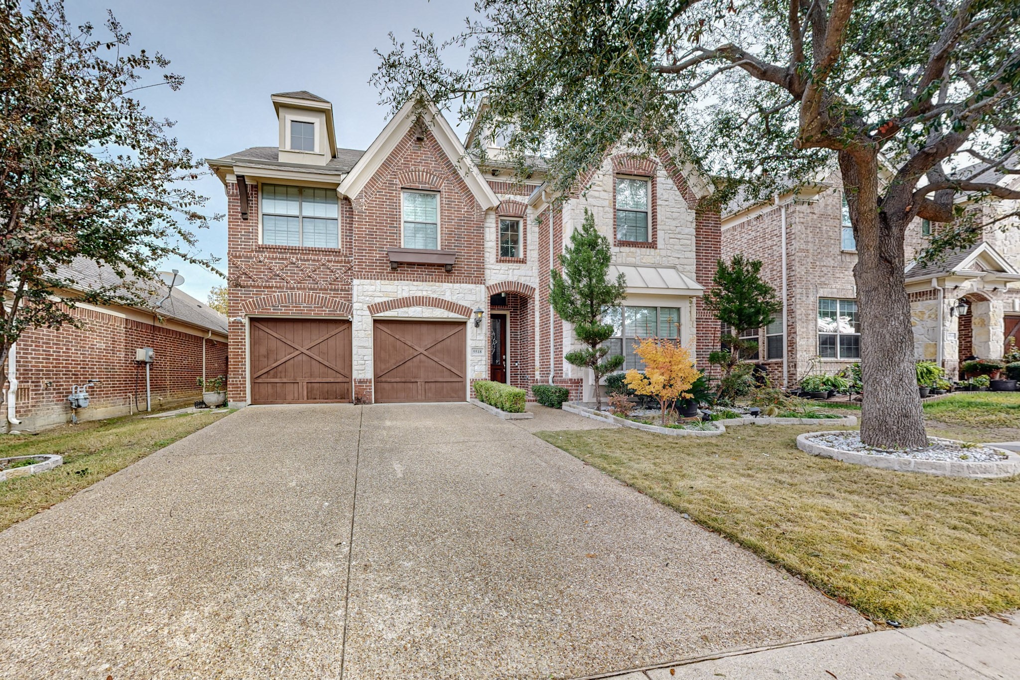 5518 Dearborn Lane Garland TX 75040