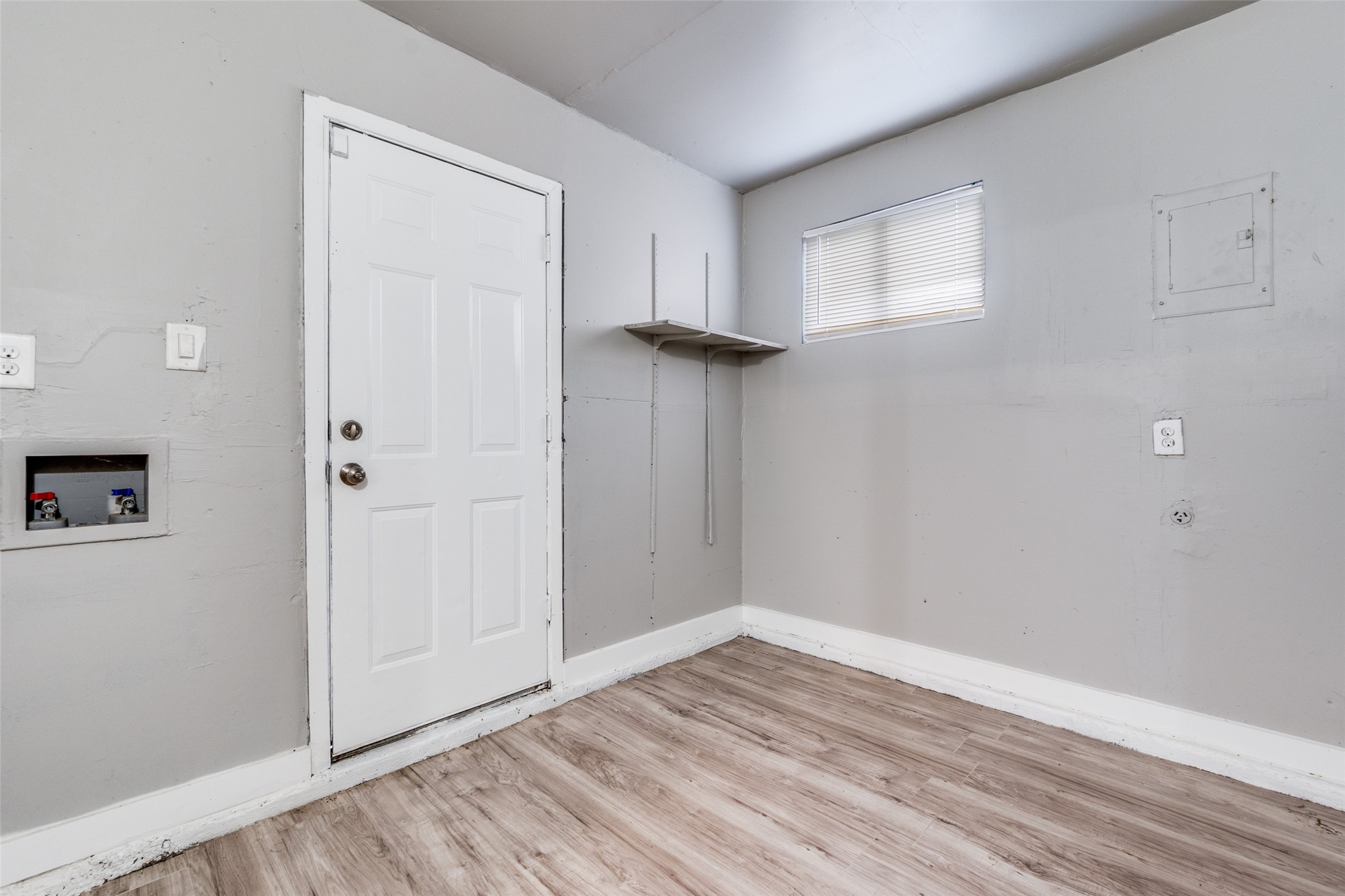 3336 Pacesetter Drive Dallas TX 75241