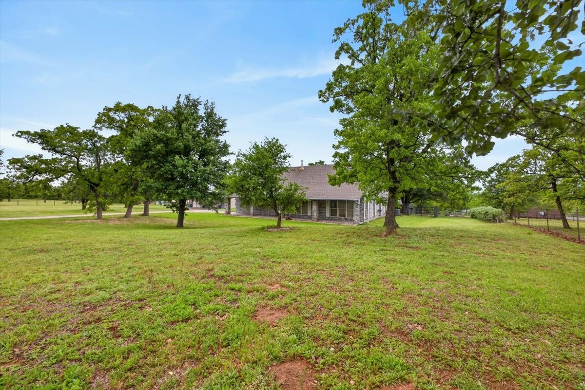 4609 Slayton Road Cleburne TX 76031