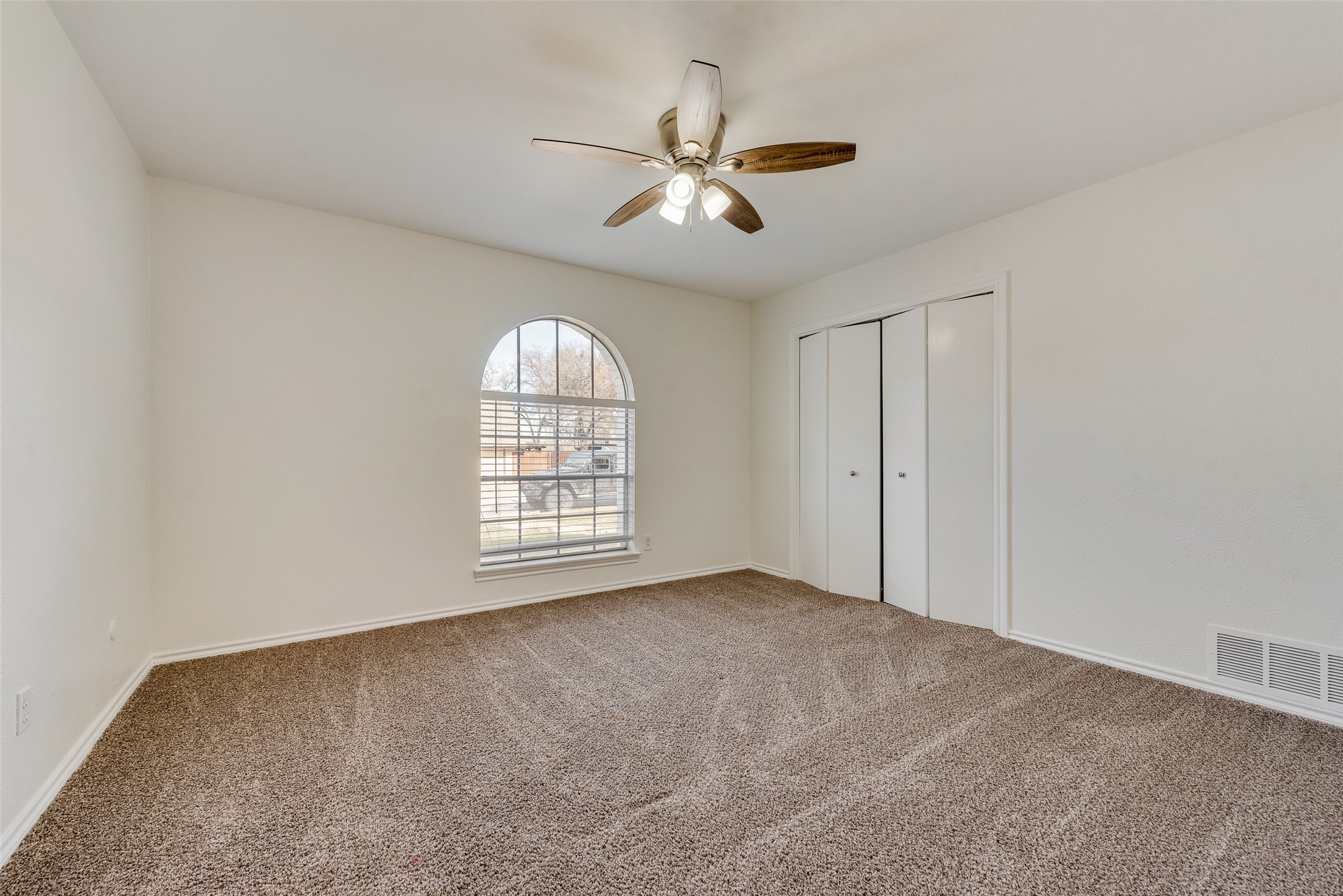 1700 Prestonwood Drive Arlington TX 76012