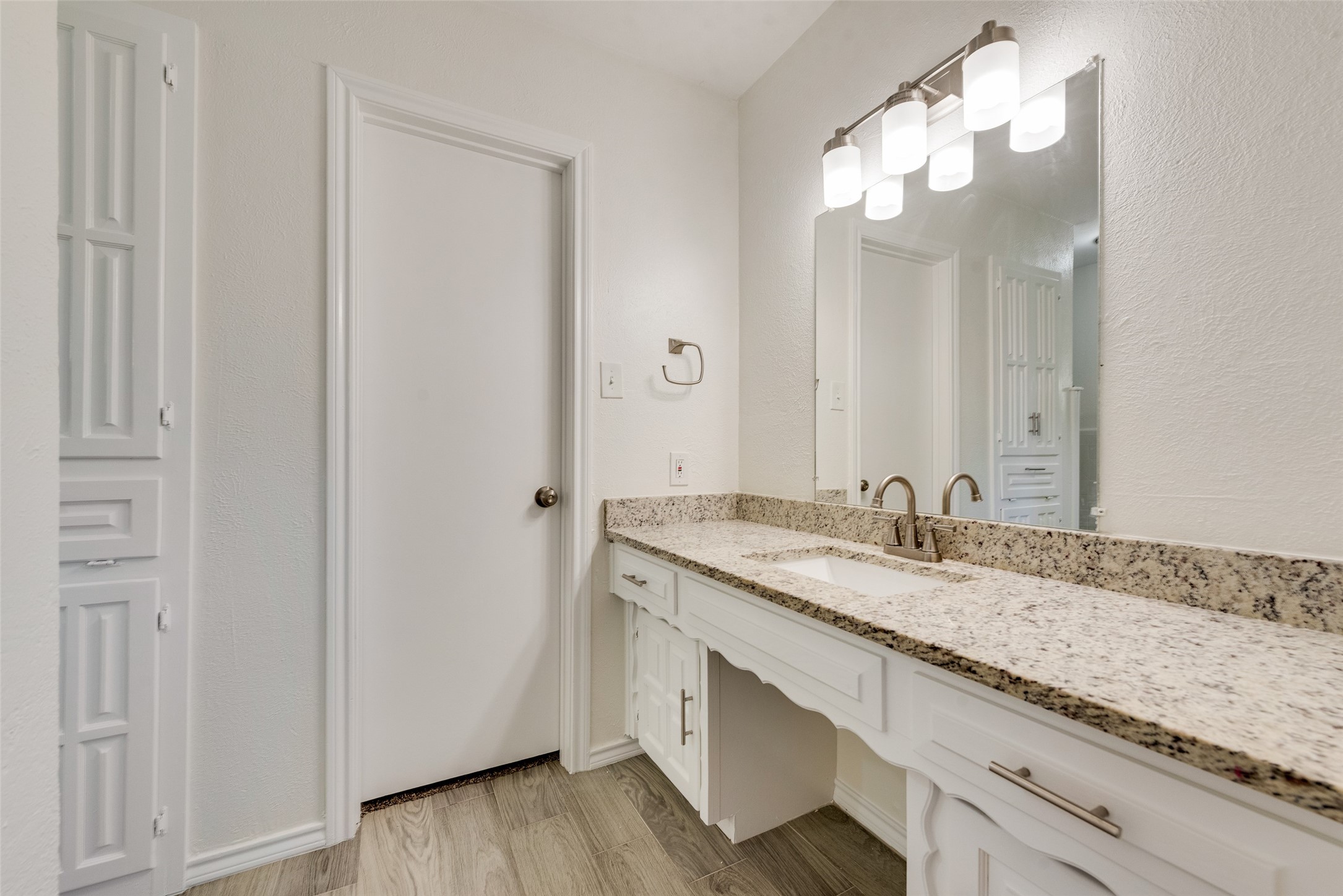 1700 Prestonwood Drive Arlington TX 76012