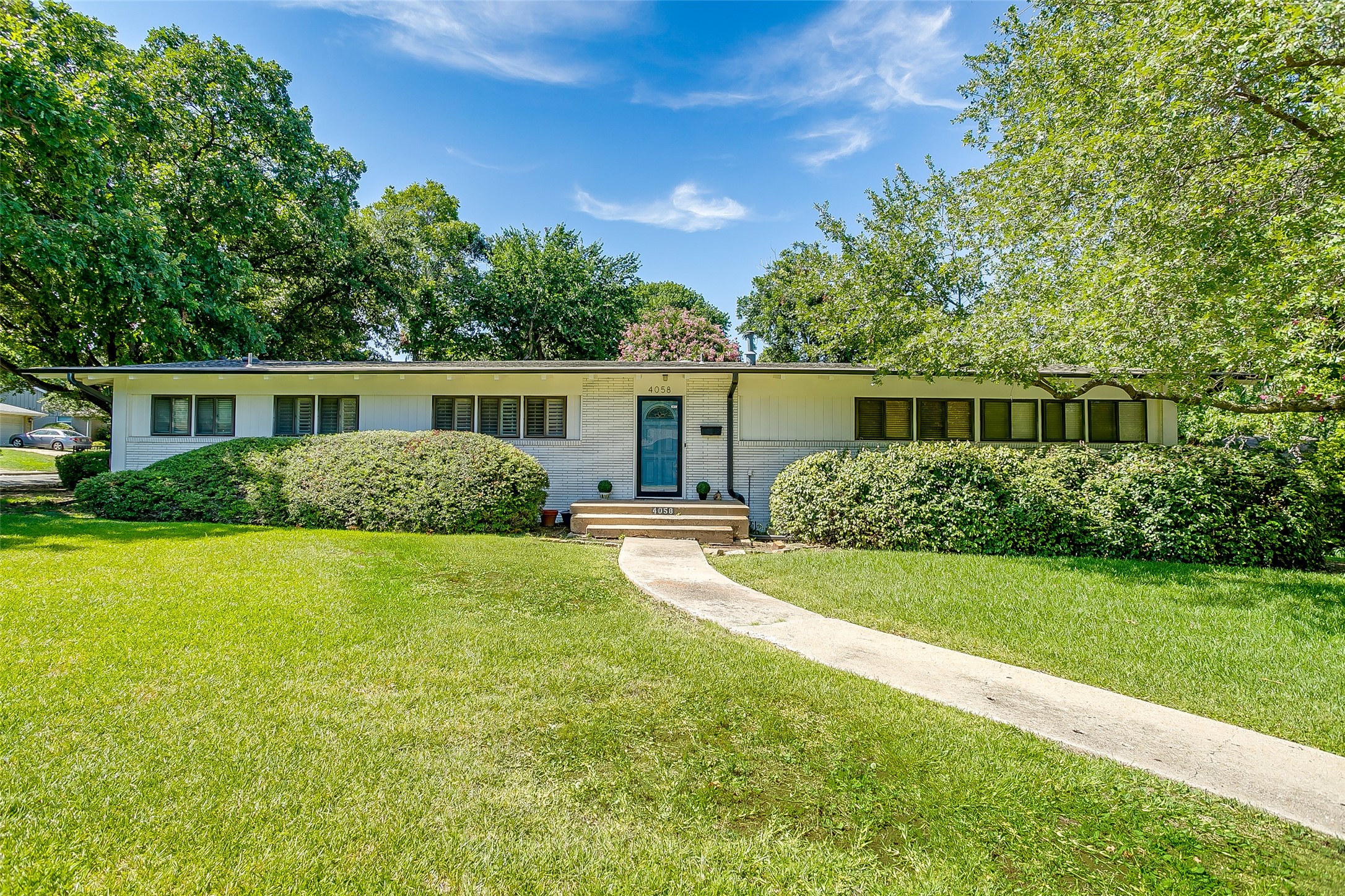 4058 Glenavon Court Fort Worth TX 76109