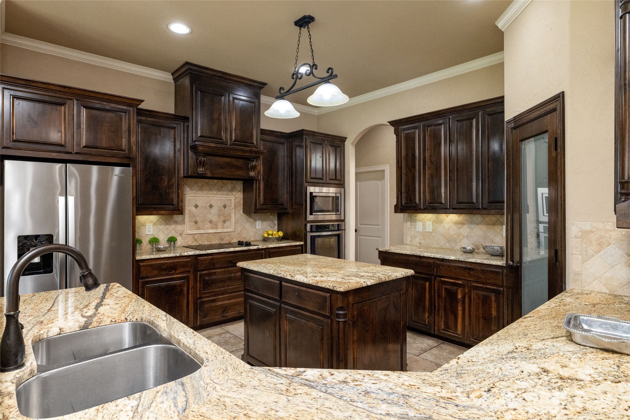 209 Ellis Creek Drive Weatherford TX 76085