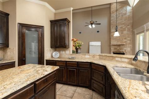 209 Ellis Creek Drive Weatherford TX 76085