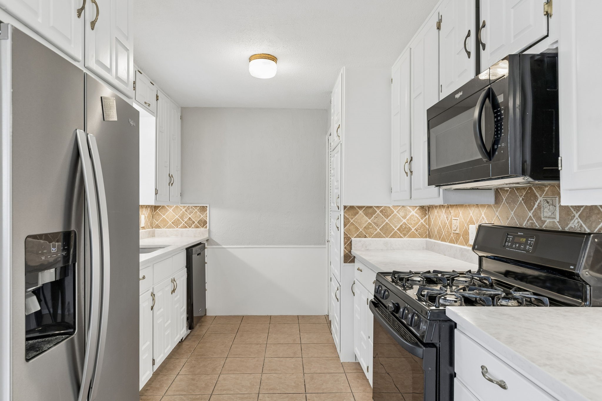 2016 Meadow Lark Irving TX 75060