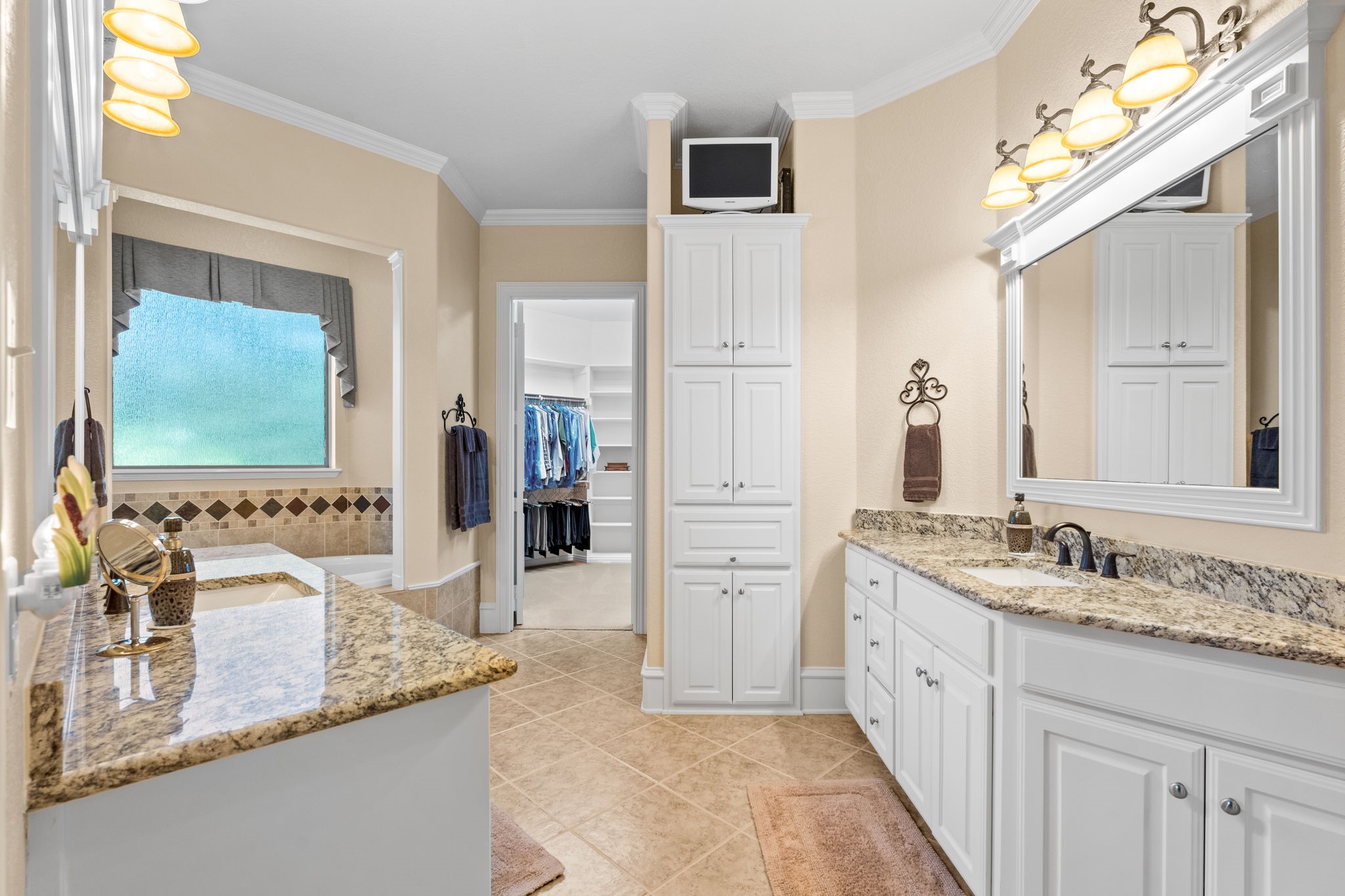 10072 Bluffview Circle Pilot Point TX 76258