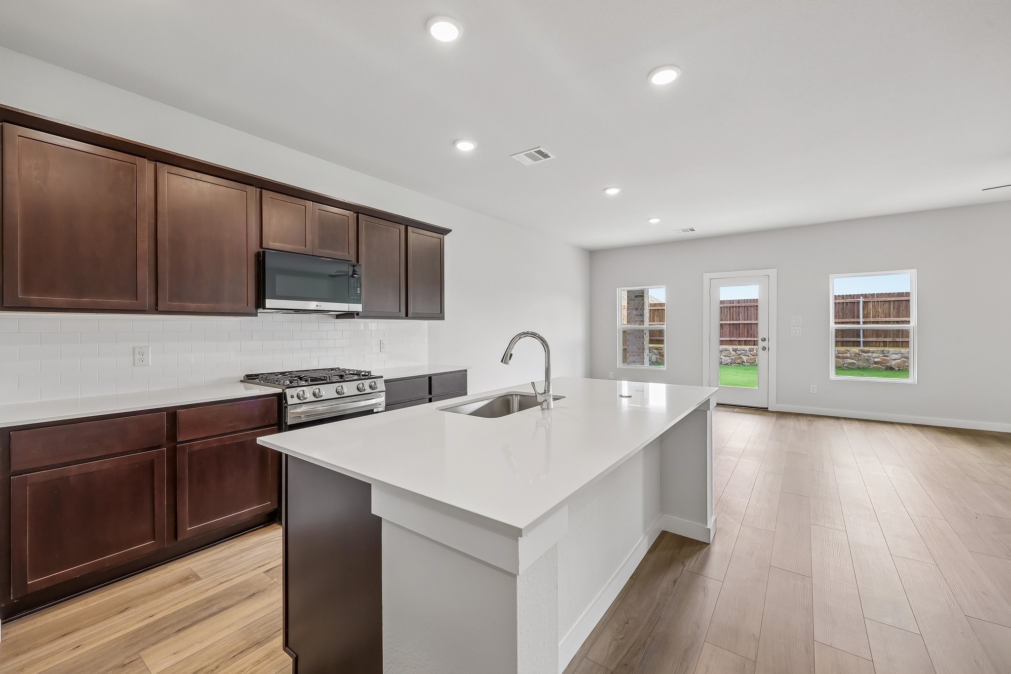 904 Wattle Lane Alvarado TX 76009