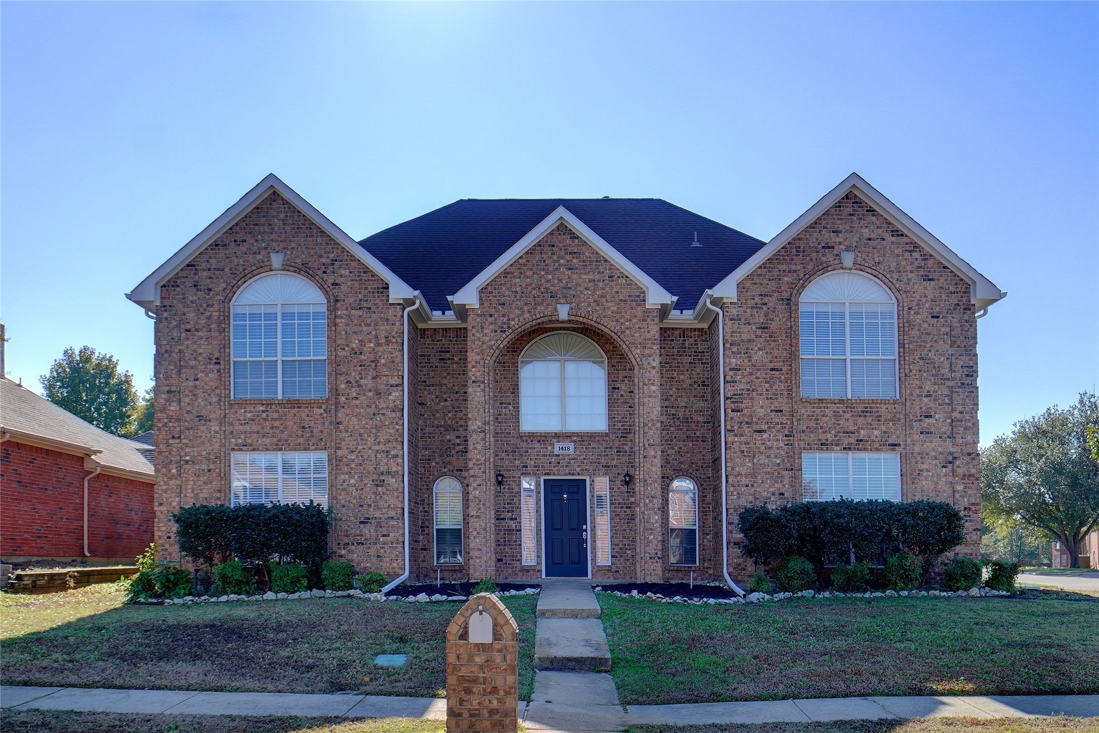 1418 Primrose Lane Lewisville TX 75077