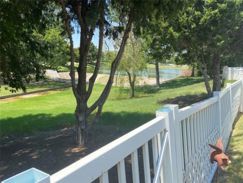 1005 Wisteria Lane Savannah TX 76227