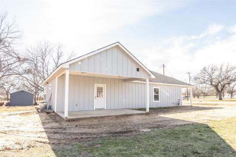 307 Bonham Street Nocona TX 76255