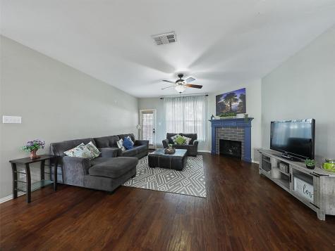 5004 Rain Forest Drive Mckinney TX 75070