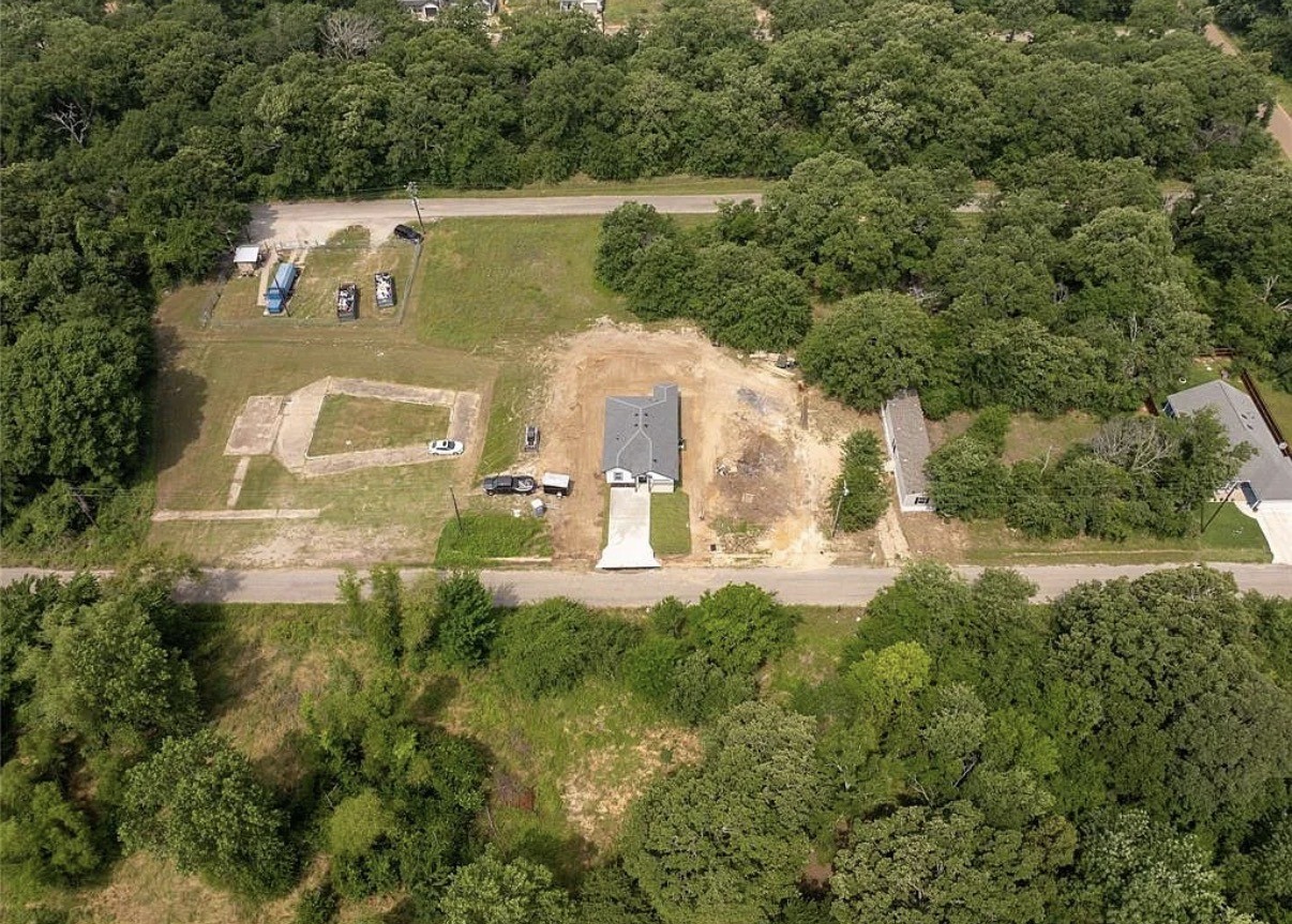 116 Bowie Street Mabank TX 75156