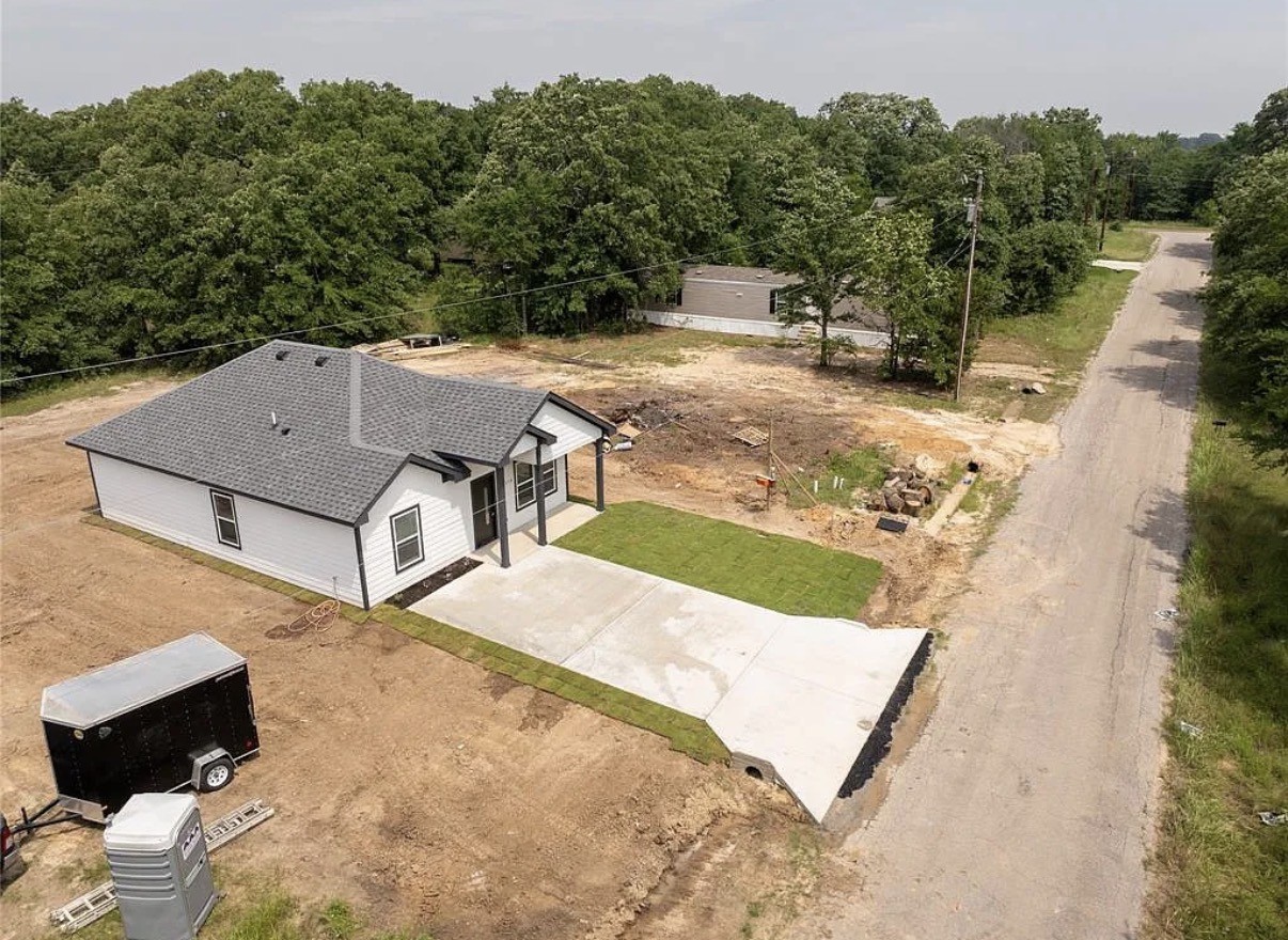 116 Bowie Street Mabank TX 75156