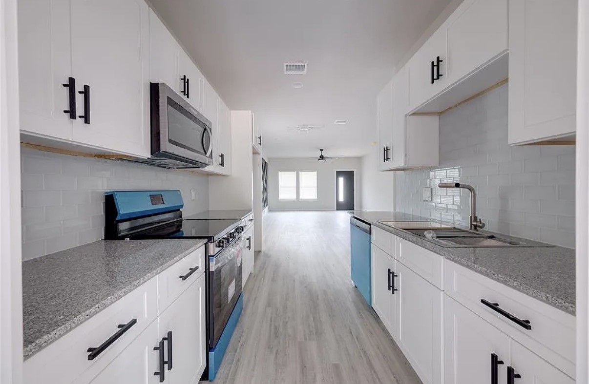 116 Bowie Street Mabank TX 75156