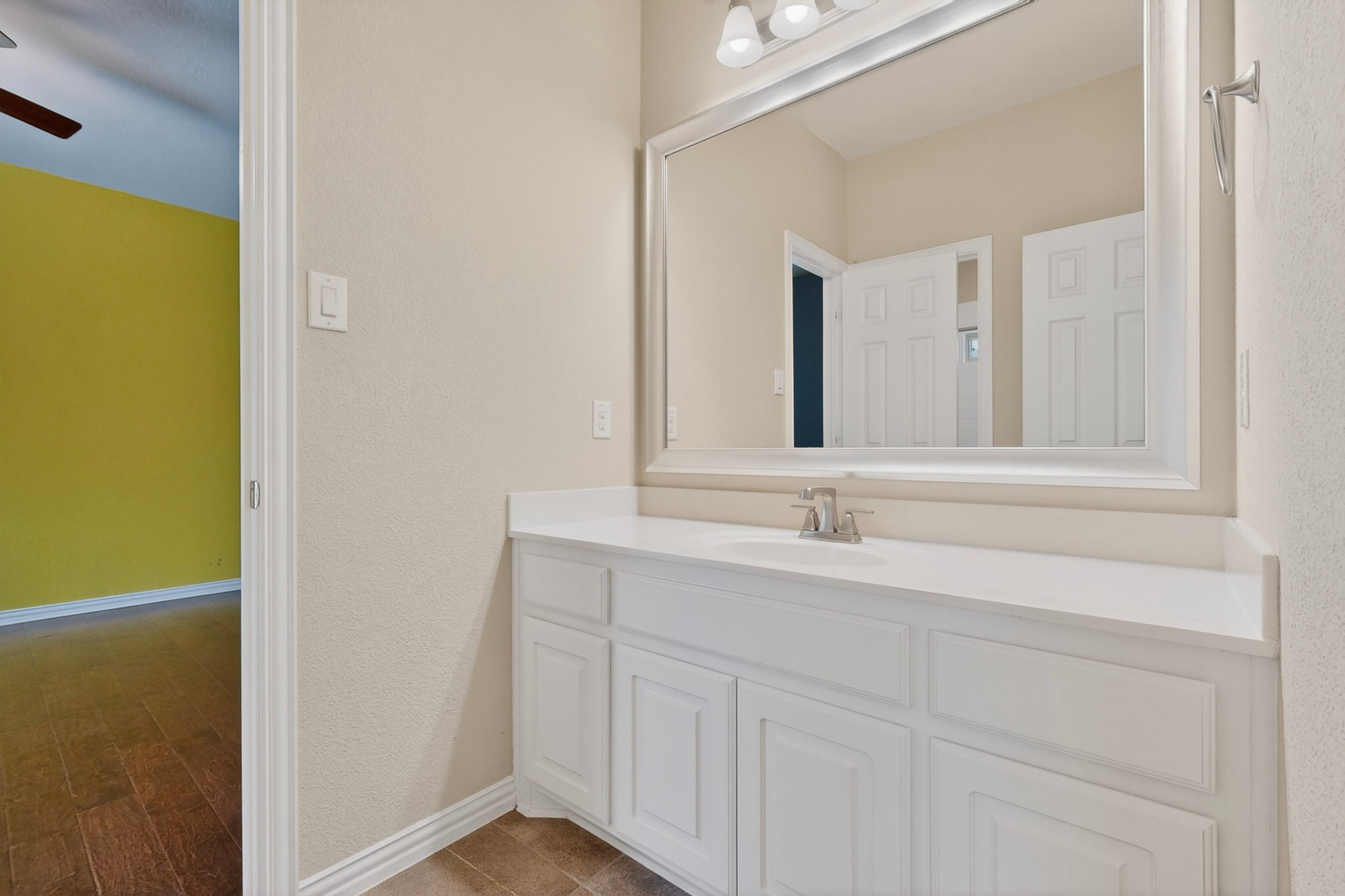 1410 Nighthawk Lane Mansfield TX 76063