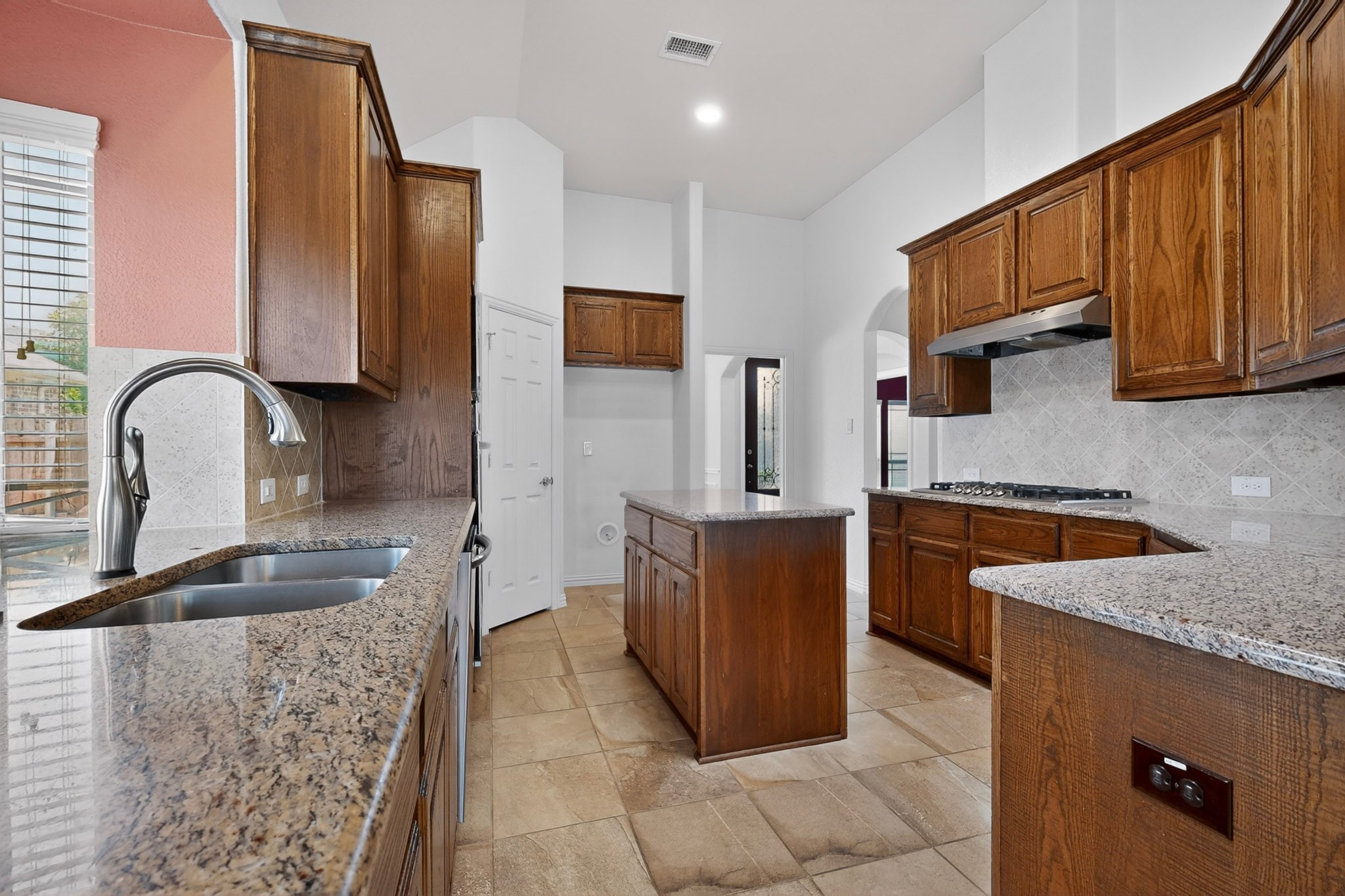 1410 Nighthawk Lane Mansfield TX 76063