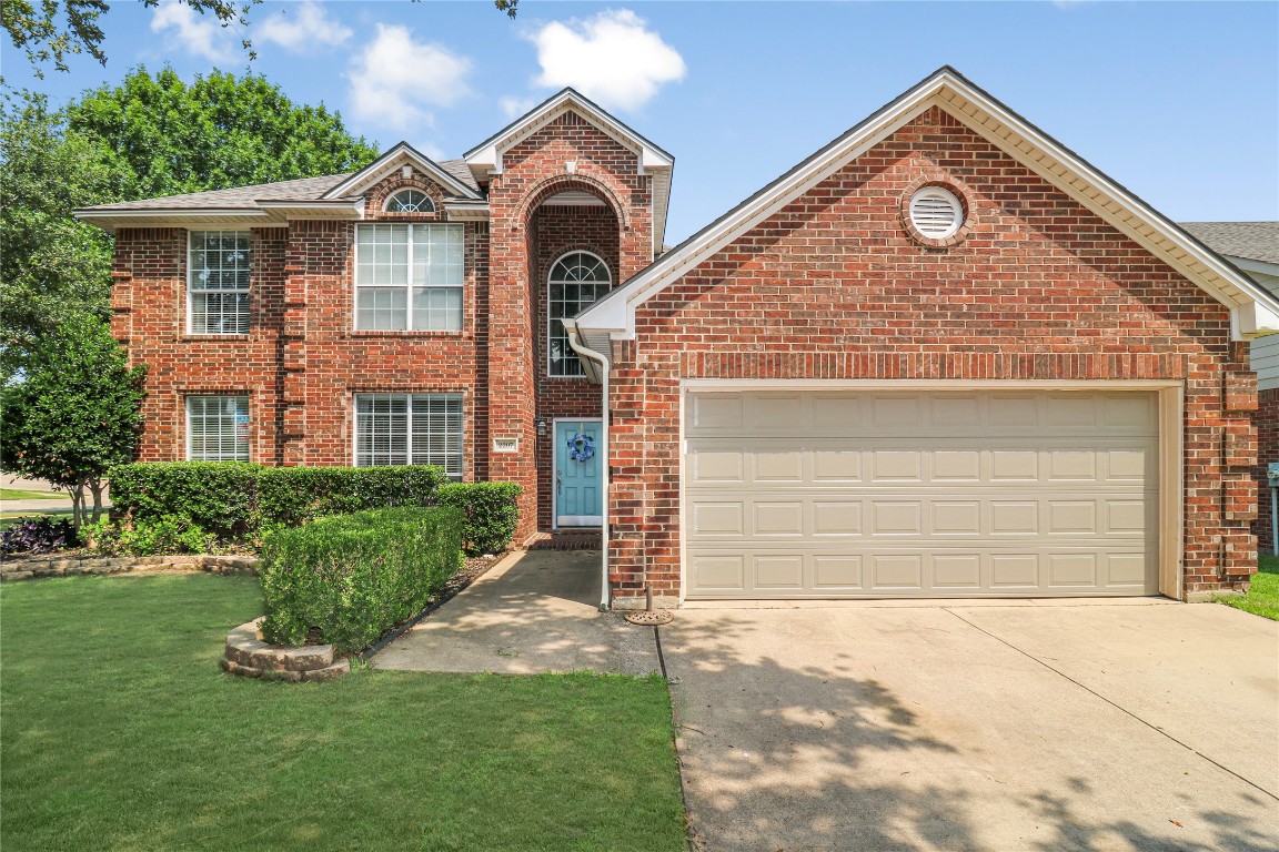 2207 Denham Drive Arlington TX 76001